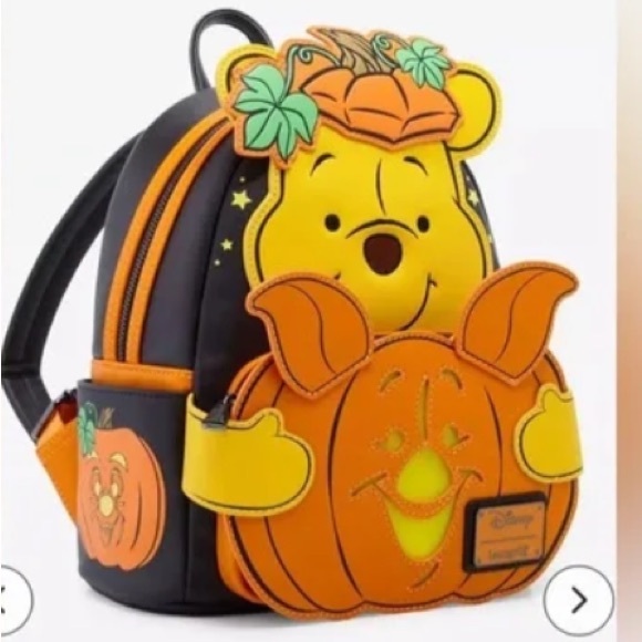 LOUNGFLY Winnie the Pooh Piglet light up ➡️➡️❤️ONE DAY ONLY $60❤️ $60❤️$60⬅️⬅️ - Picture 4 of 7